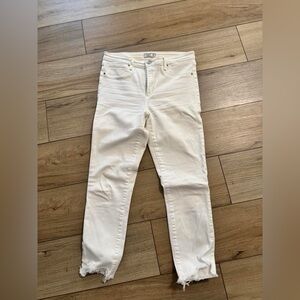 Abercrombie & Fitch White Skinny Jeans